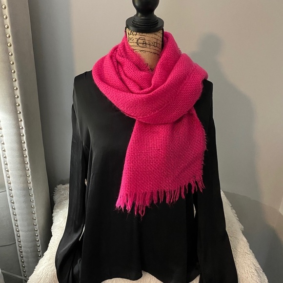 J. Crew Accessories - J Crew Hot Pink Scarf💕